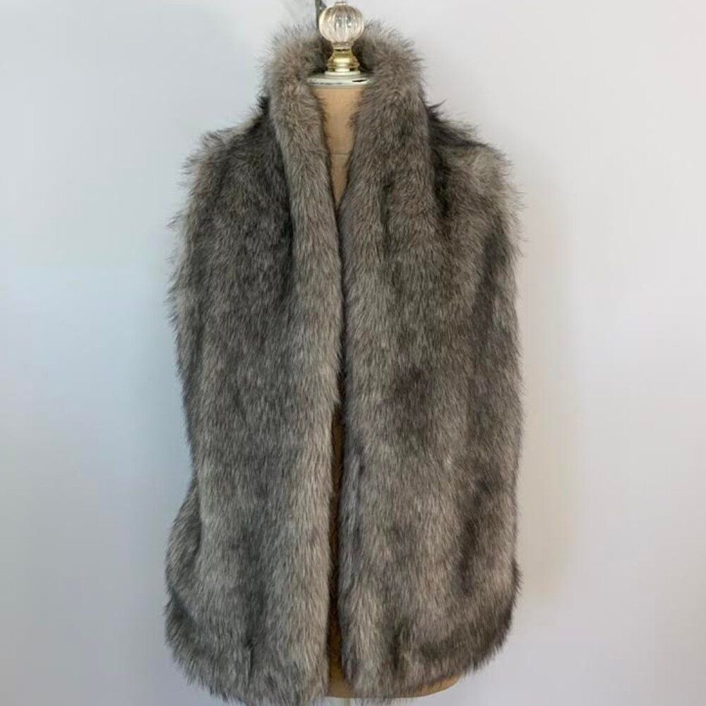 BCBGENERATION VEST FAUX SILVER FOX FUR NWOT~SZ XS
